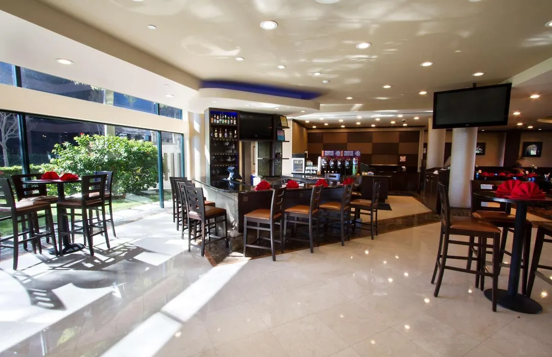 Doubletree By Hilton Orange County Airport-1